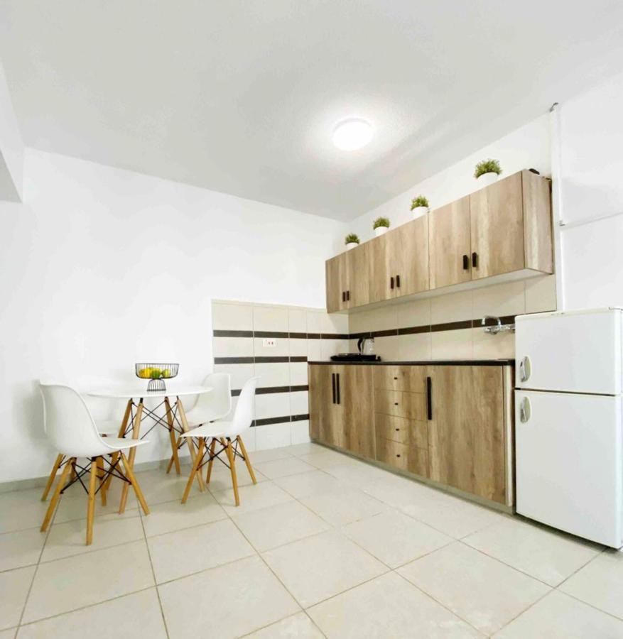 Flat In The Heart Of Ayia Napa/Центр Айя Напы Apartment ภายนอก รูปภาพ